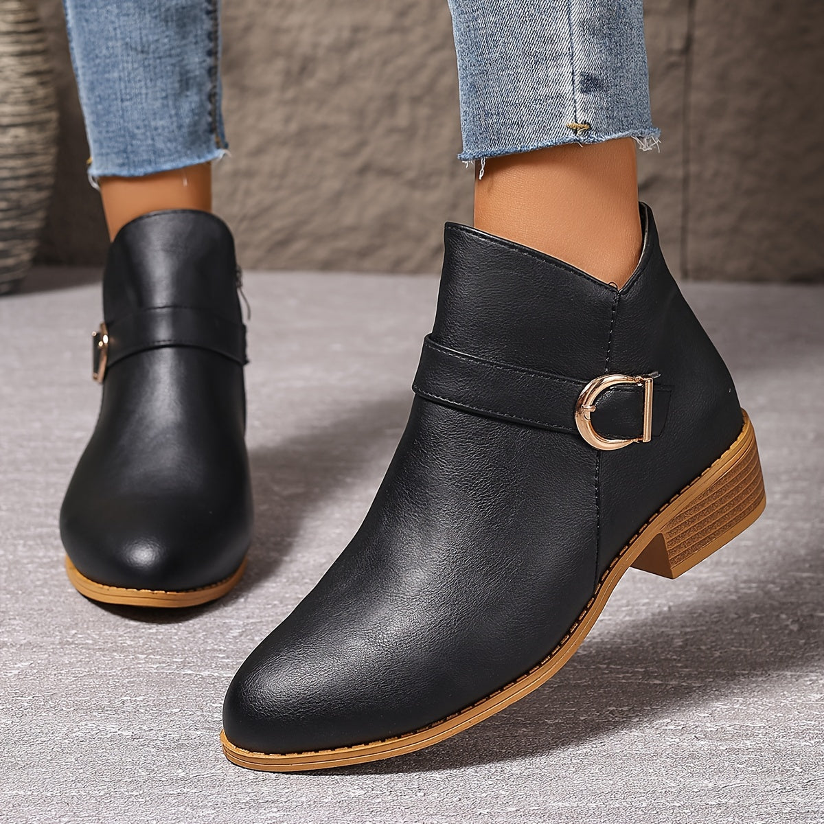 Amélina™ – Cozy Ankle Boots with Buckle Designed for Sensitive Feet