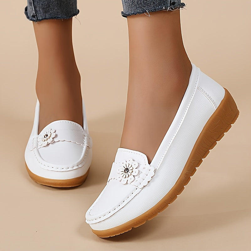 Regina™ – Gentle Pain-Relief Moccasins for Delicate Feet