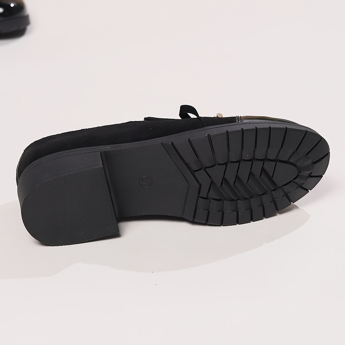Camille™ – Stylish Moccasins with Adaptive Comfort