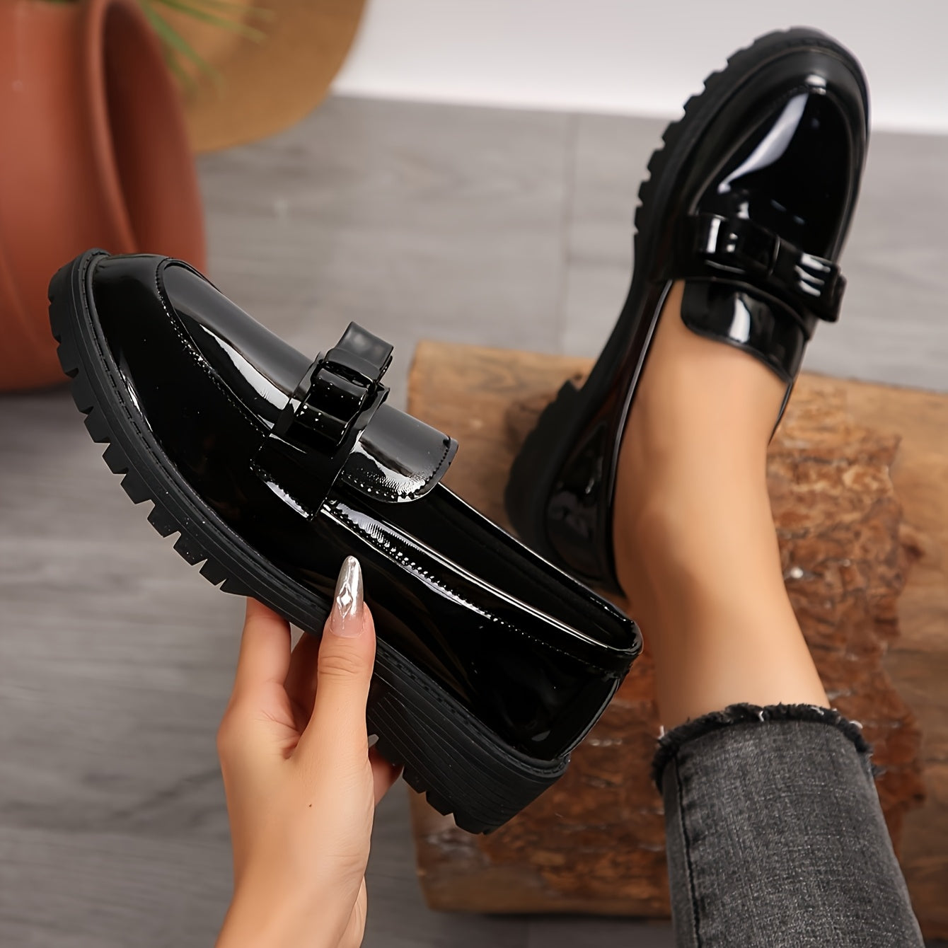 Claudine™ – Durable Patent Leather Loafers with Stable Sole for All-Day Comfort