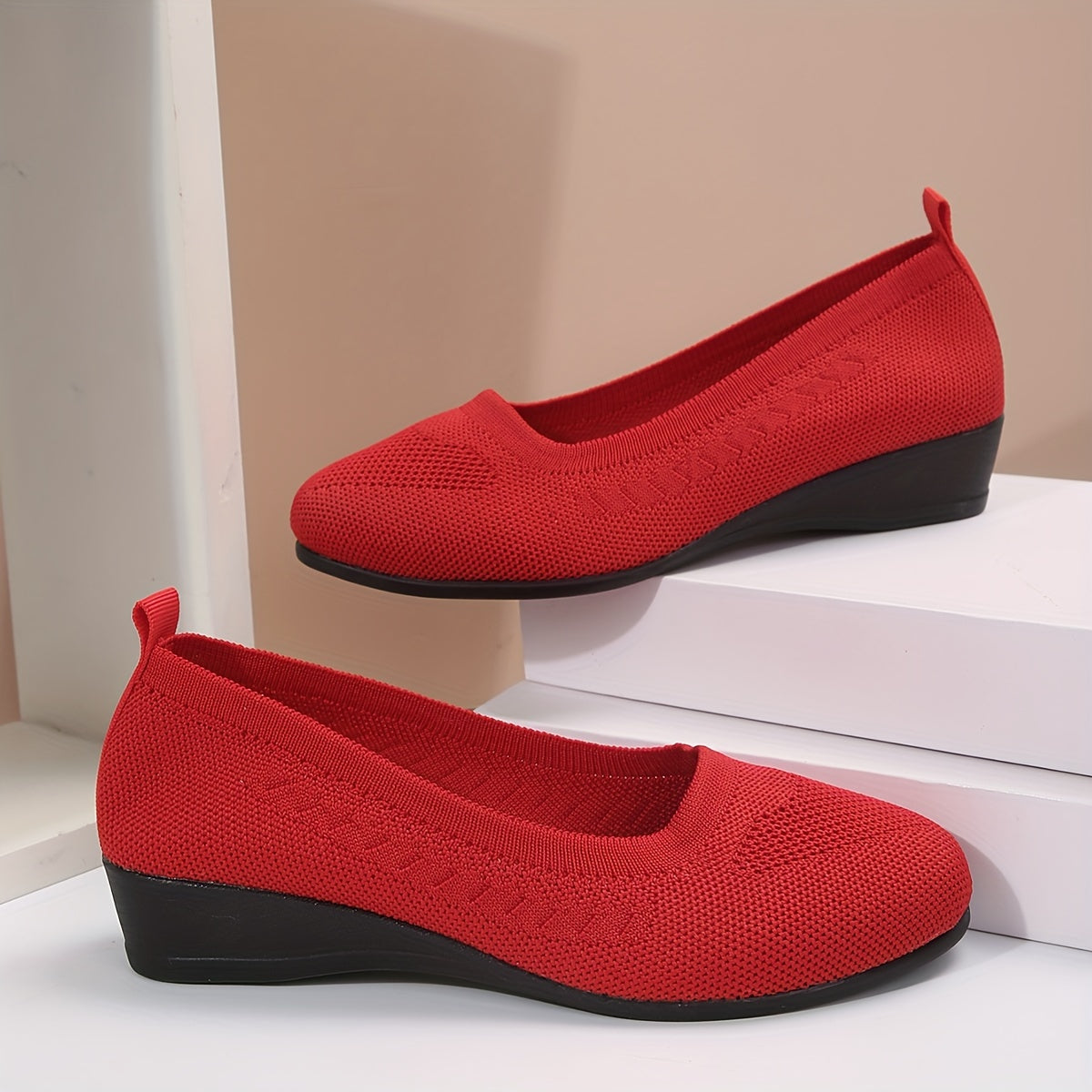 Flora™ – Graceful Versatility and Soothing Comfort