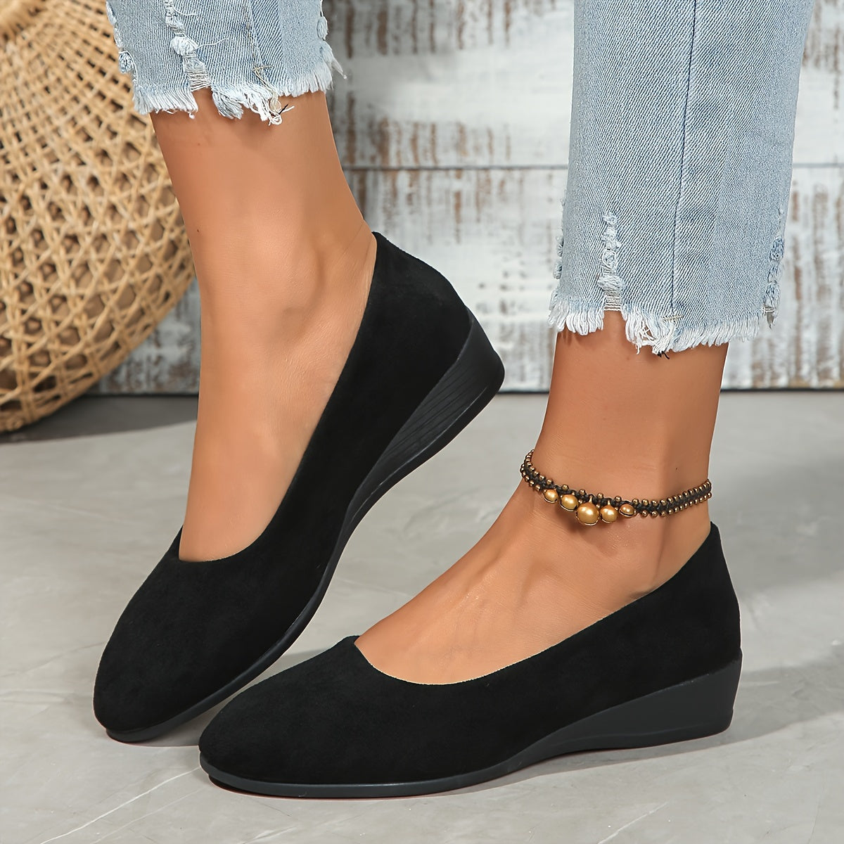 Éliane™ – Cozy Wedge-Heeled Ballet Flats