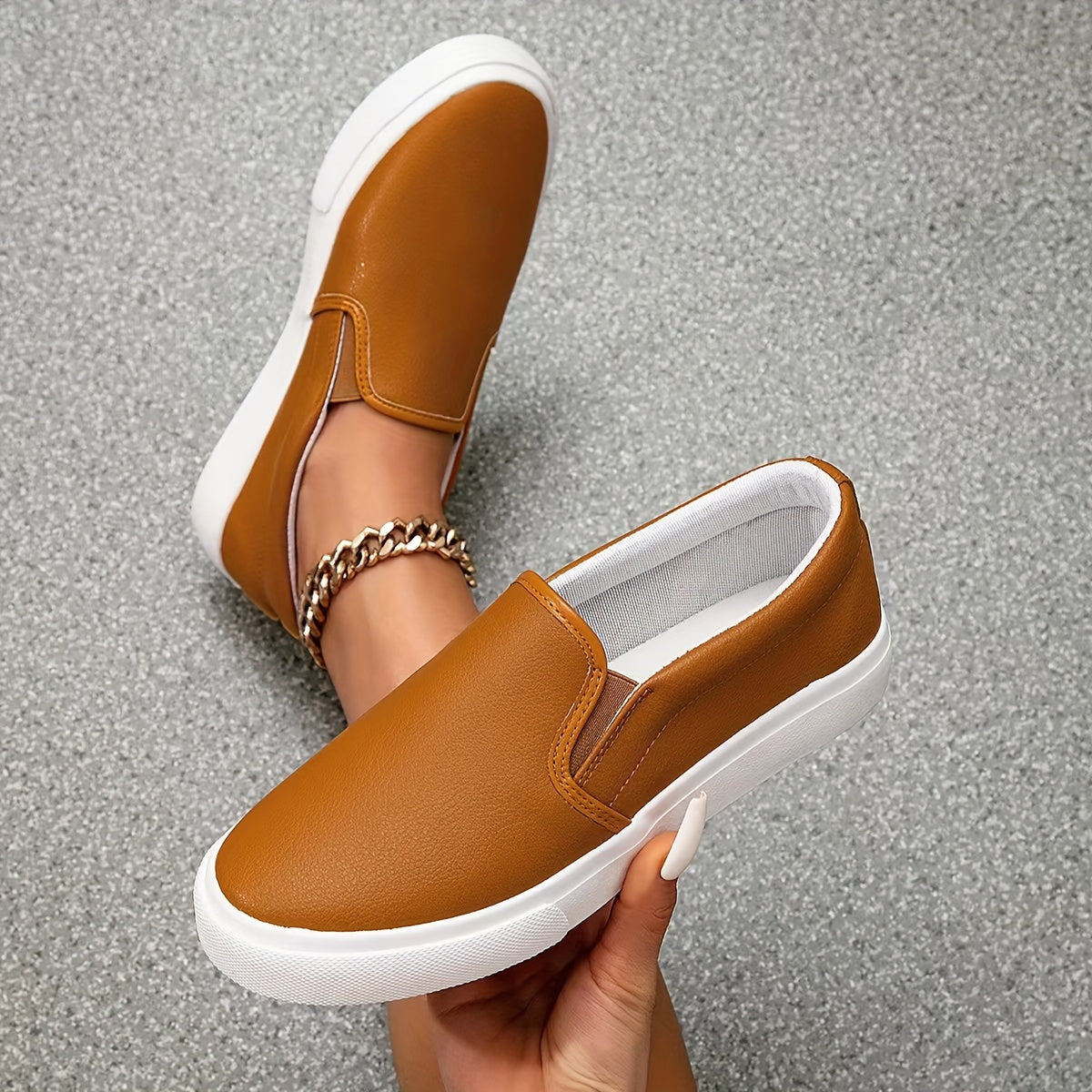 Élodie™ | Chic and Cozy Slip-On Sneakers