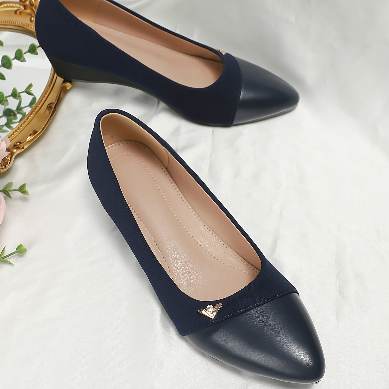 Clara™ – Seamless Sophistication