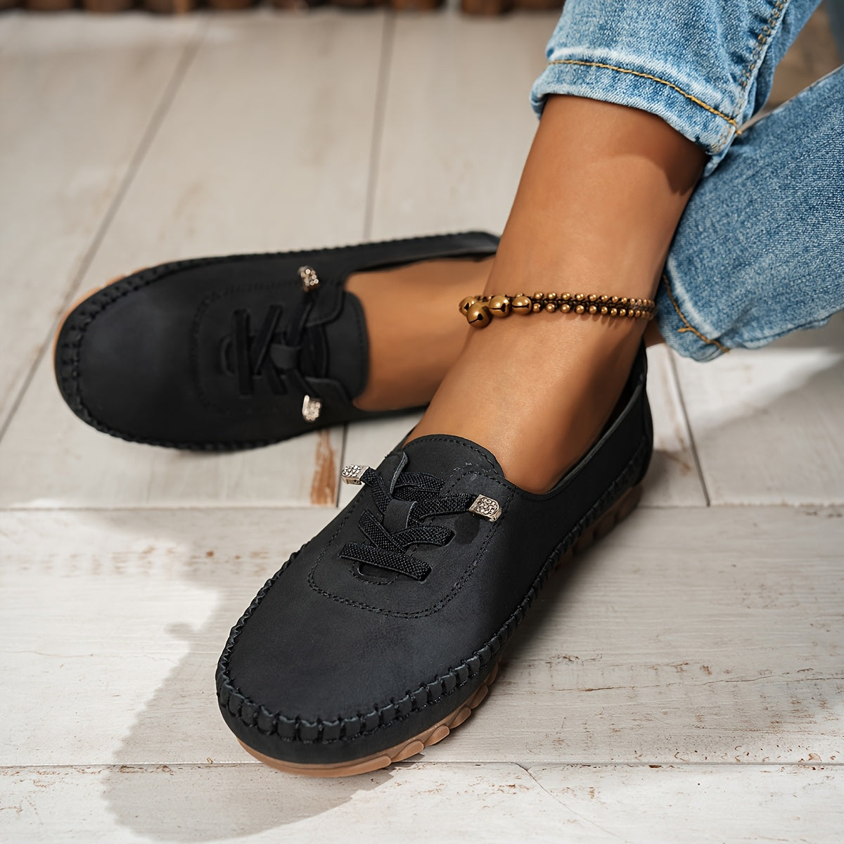 Orthelia™ – Cushioned Moccasins Designed for Sensitive Feet