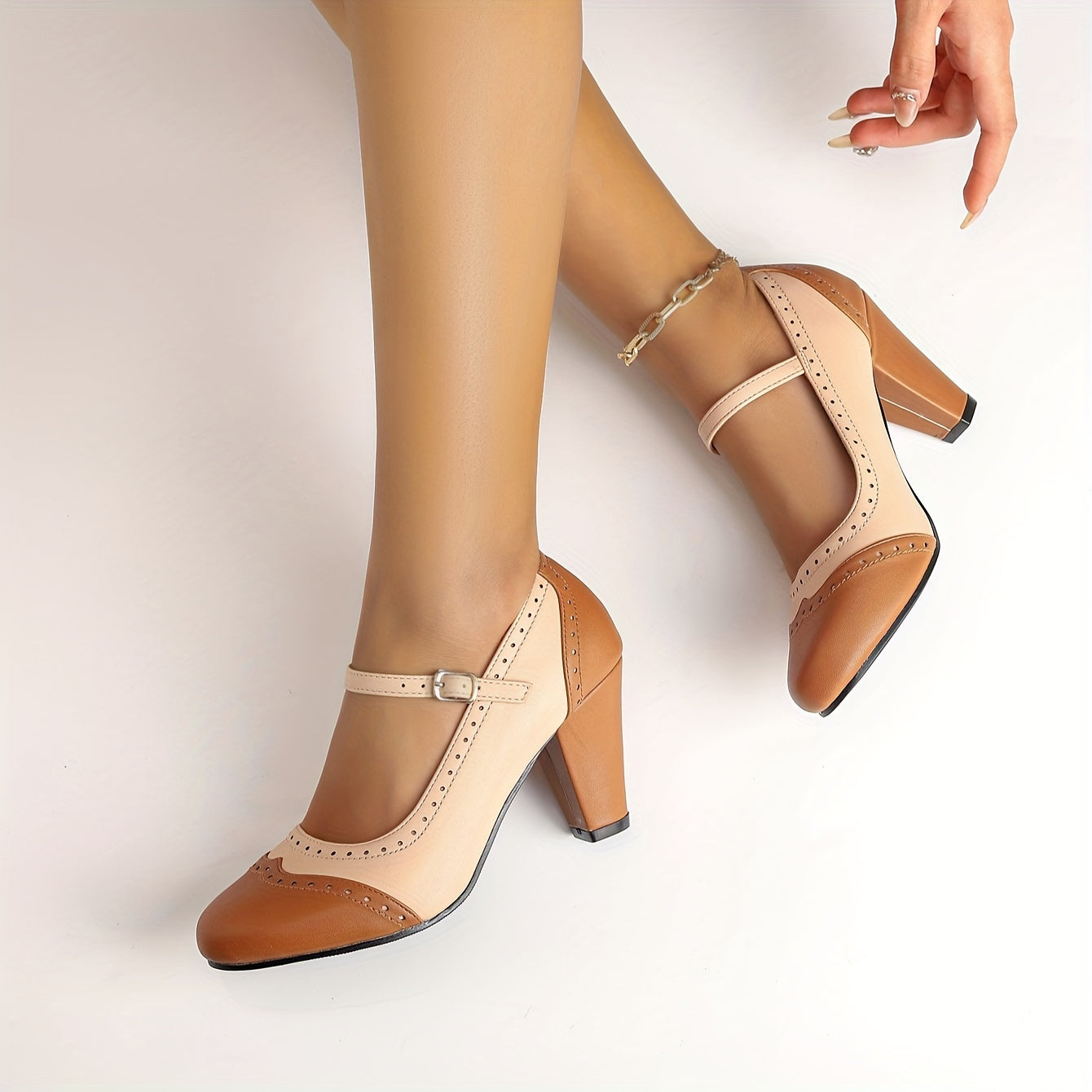 Amy™ | Stylish Two-Tone Heels with Comfort-Focused Design