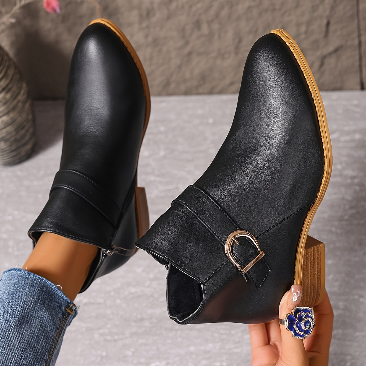 Amélina™ – Cozy Ankle Boots with Buckle Designed for Sensitive Feet