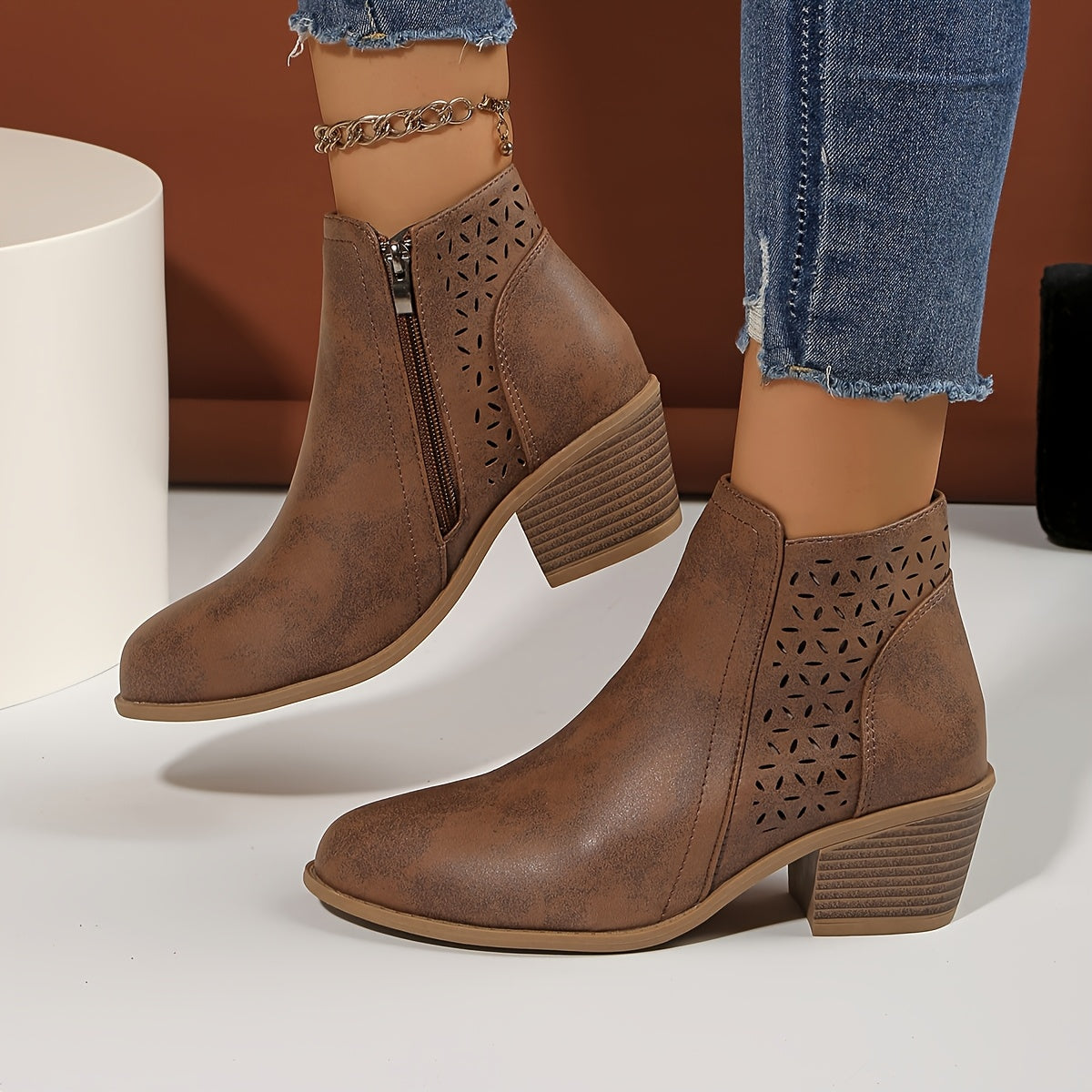 Léonie™ – Comfortable and Breathable Ankle Boots