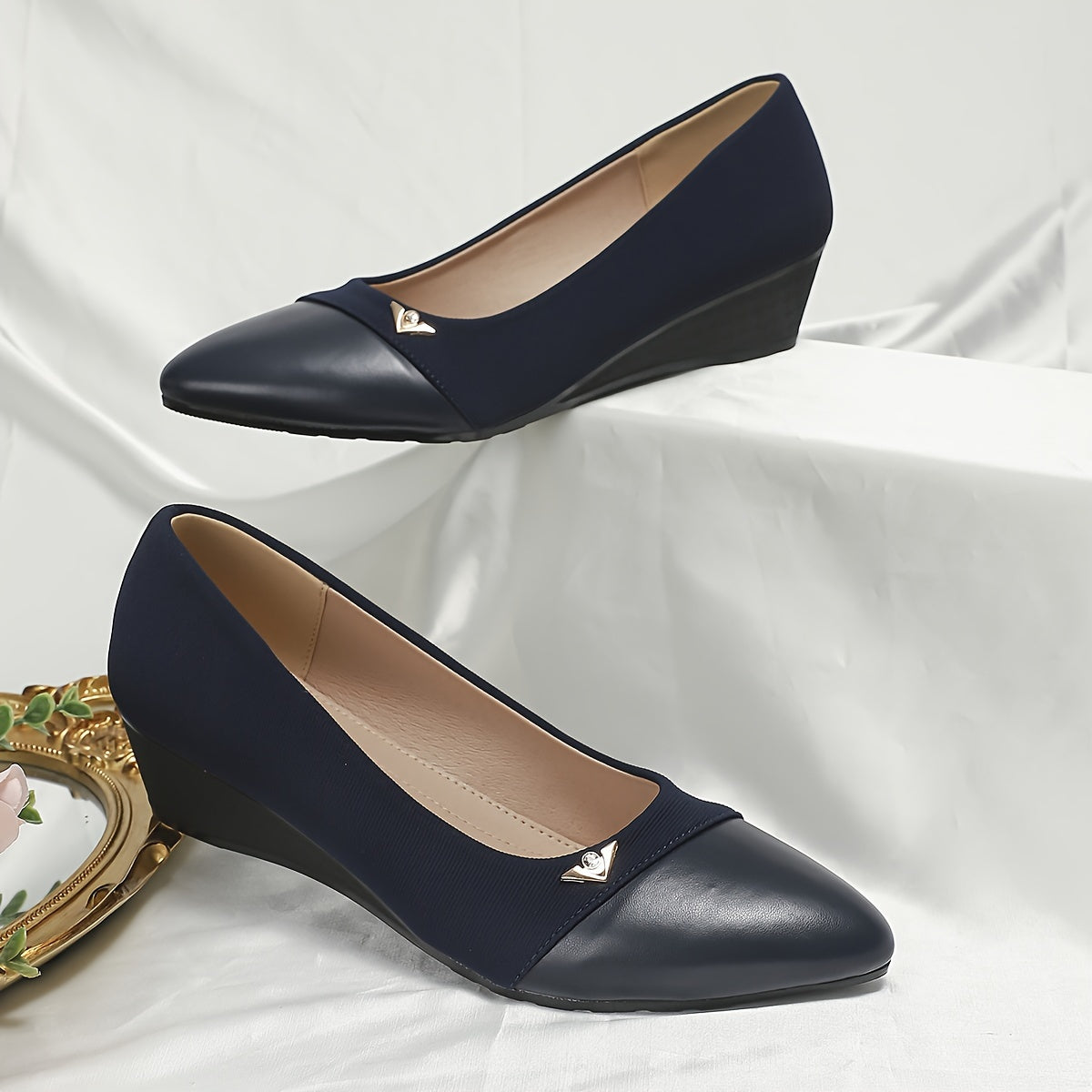 Clara™ – Seamless Sophistication