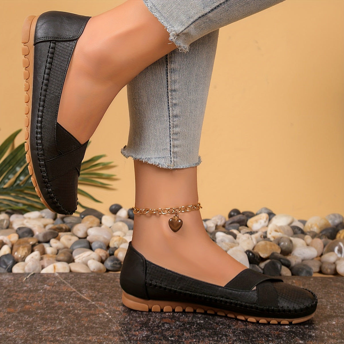 OrthoEase™ – Stylish Comfort for Delicate Feet